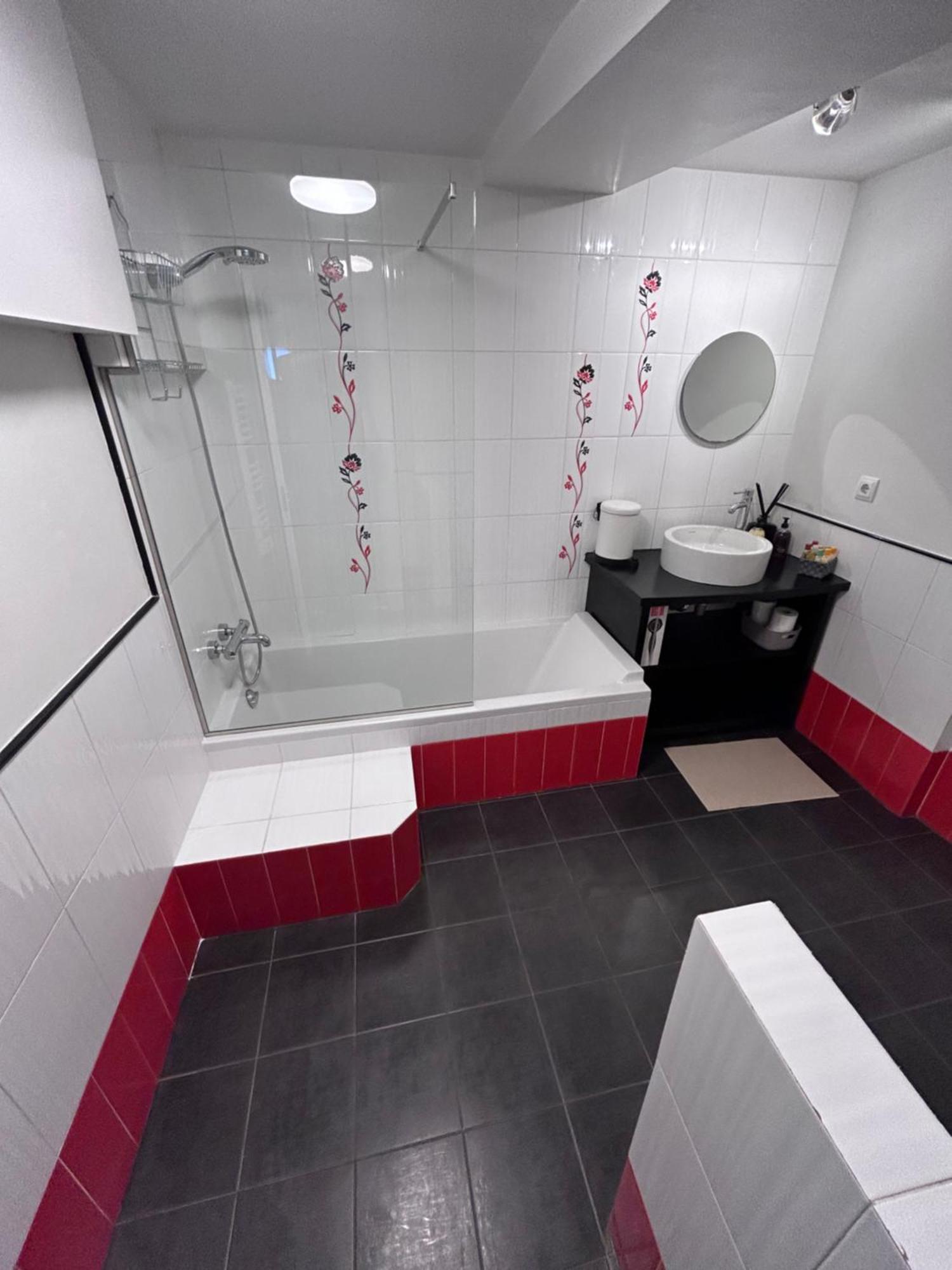 Estrella Apartment Bilbao Luaran gambar