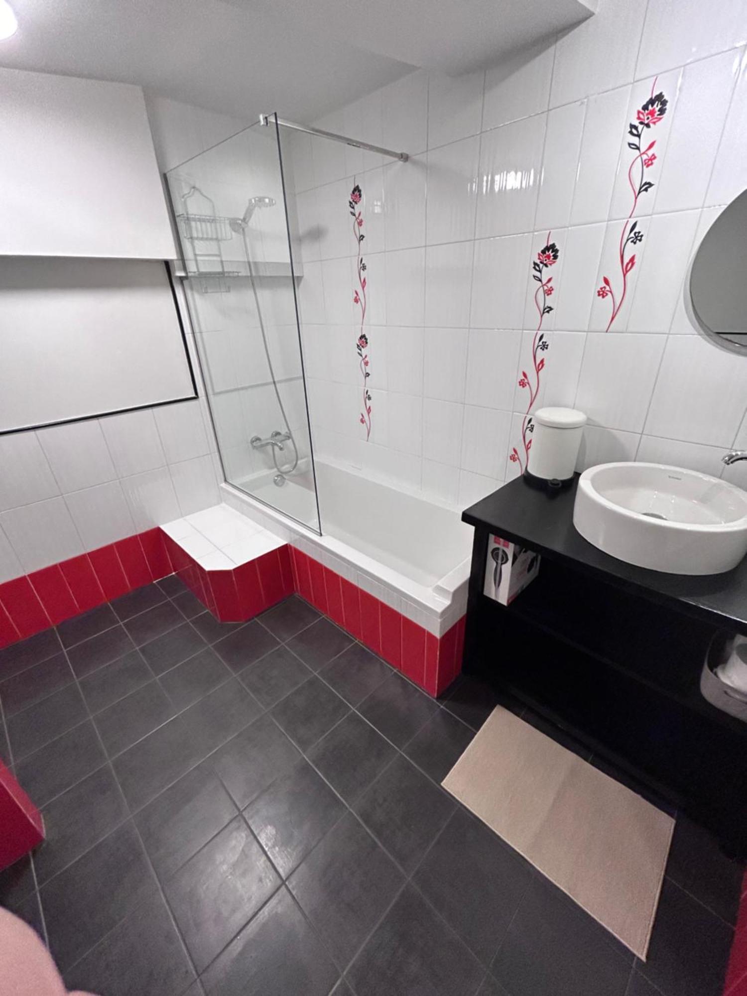 Estrella Apartment Bilbao Luaran gambar